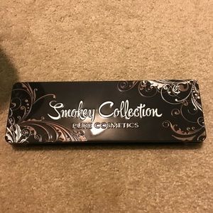 Pure Cosmetics Smokey palette